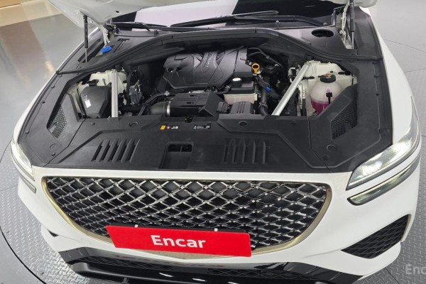 2021 Genesis GV70 с пробегом 63 793 км