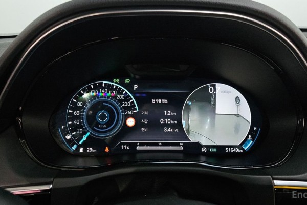 2021 Genesis GV70 с пробегом 51 649 км