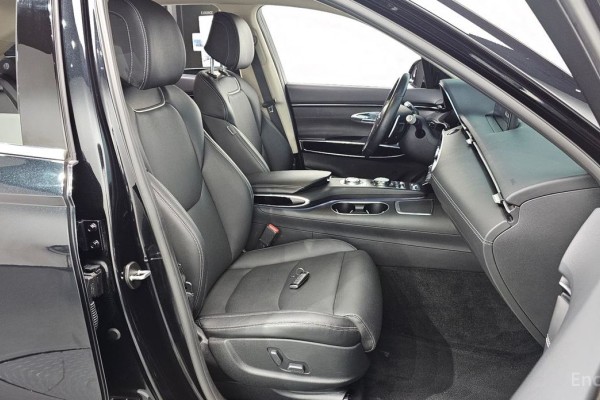 2021 Genesis GV70 с пробегом 51 649 км