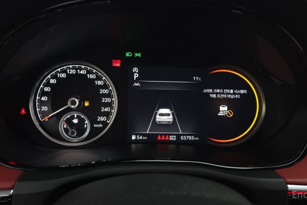 2021 Genesis GV70 с пробегом 63 793 км