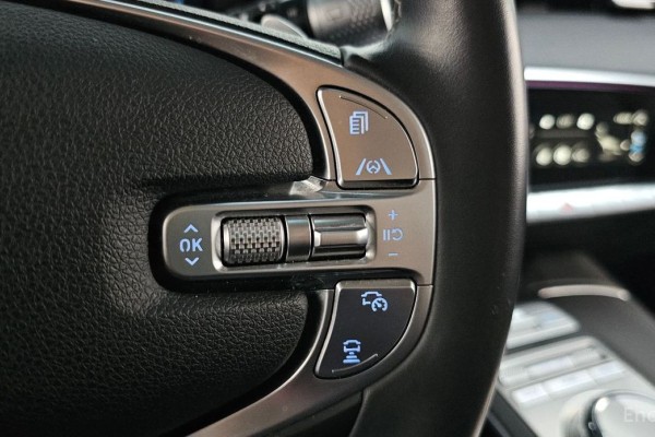 2021 Genesis GV70 с пробегом 51 649 км