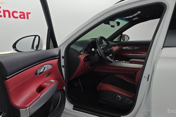 2021 Genesis GV70 с пробегом 63 793 км