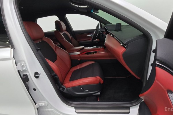 2021 Genesis GV70 с пробегом 63 793 км