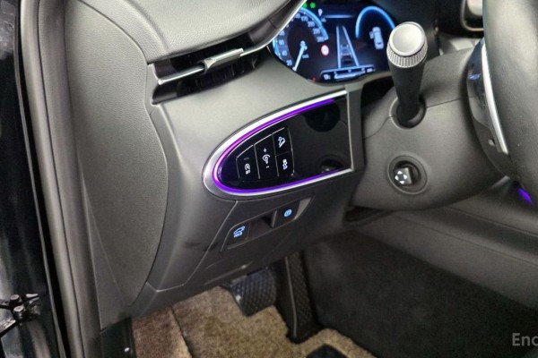 2021 Genesis GV70 с пробегом 64 671 км