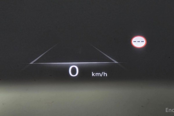 2021 Genesis GV70 с пробегом 64 671 км