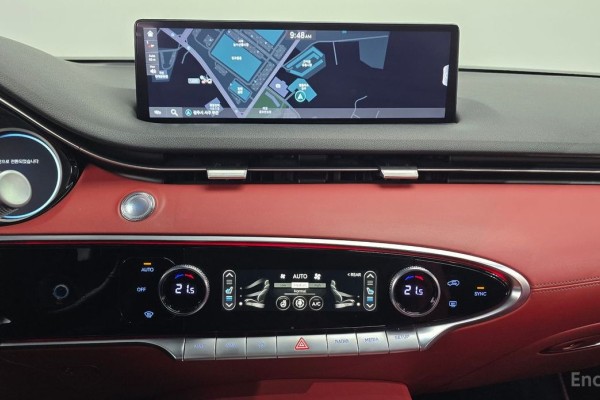 2021 Genesis GV70 с пробегом 63 793 км