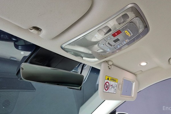 2022 Genesis GV70 с пробегом 74 765 км