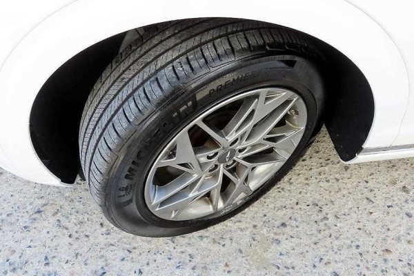 2022 Genesis GV70 с пробегом 56 503 км