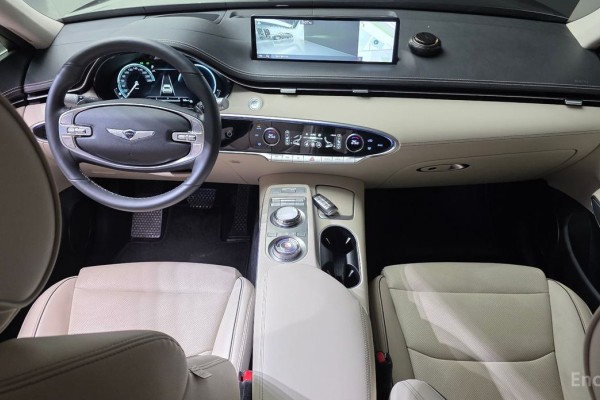 2022 Genesis GV70 с пробегом 63 264 км