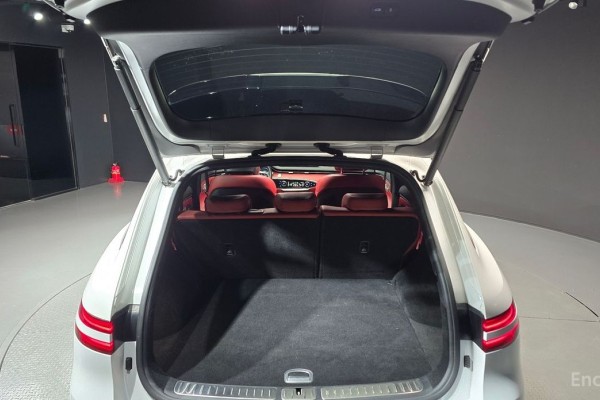 2022 Genesis GV70 с пробегом 63 956 км