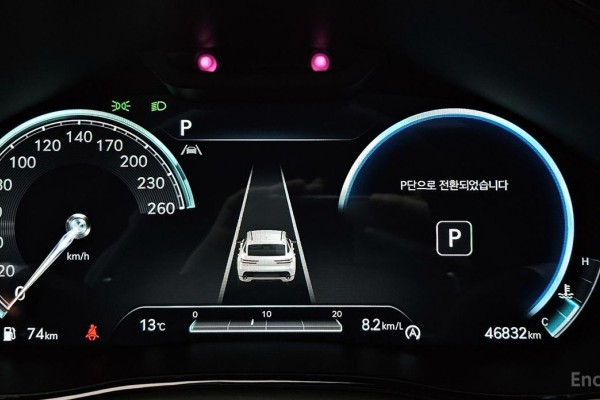 2021 Genesis GV70 с пробегом 46 832 км