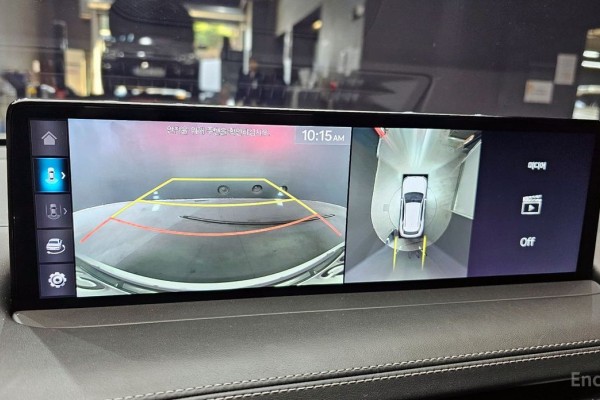 2021 Genesis GV70 с пробегом 46 832 км