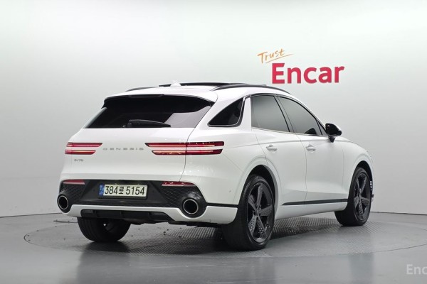 2021 Genesis GV70 с пробегом 54 769 км