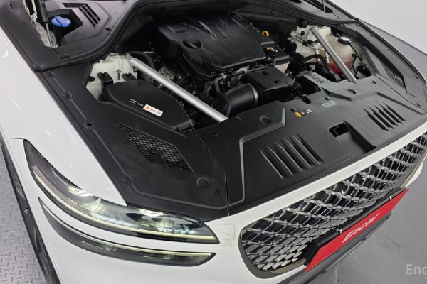 2021 Genesis GV70 с пробегом 54 769 км