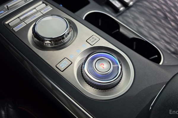 2021 Genesis GV70 с пробегом 54 769 км