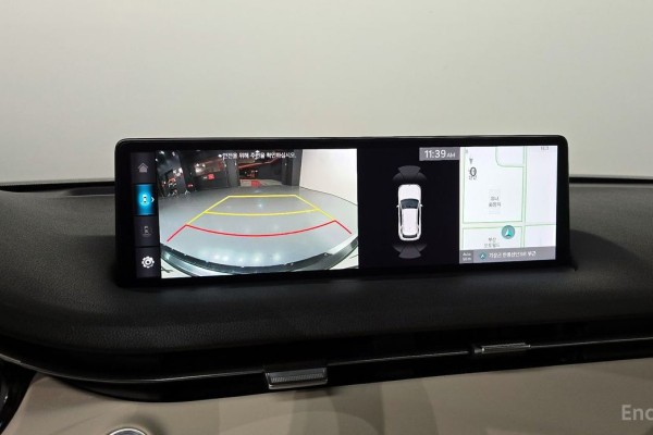 2021 Genesis GV70 с пробегом 52 440 км