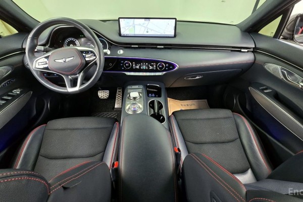 2021 Genesis GV70 с пробегом 53 014 км