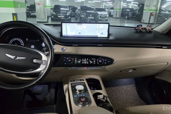 2021 Genesis GV70 с пробегом 56 997 км