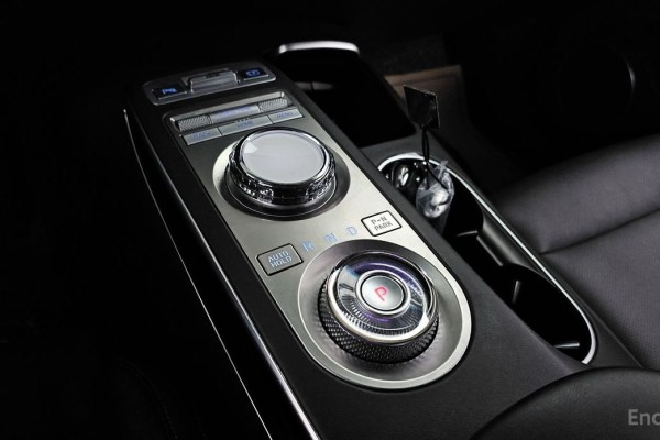 2021 Genesis GV70 с пробегом 97 750 км