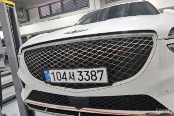 2022 Genesis GV70 с пробегом 59 202 км