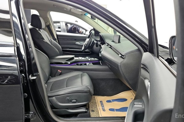 2021 Genesis GV70 с пробегом 97 750 км