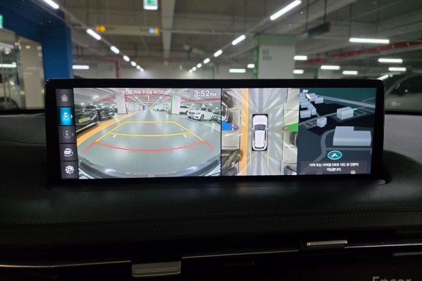 2021 Genesis GV70 с пробегом 56 353 км