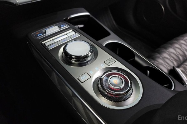 2021 Genesis GV70 с пробегом 48 284 км