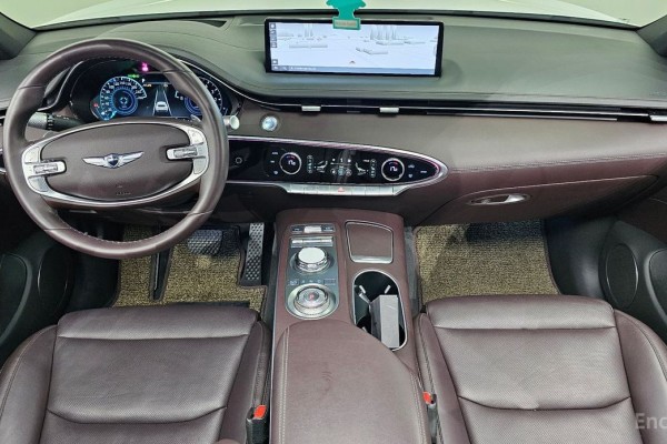2021 Genesis GV70 с пробегом 53 940 км