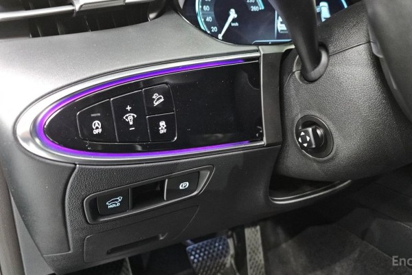 2021 Genesis GV70 с пробегом 80 674 км