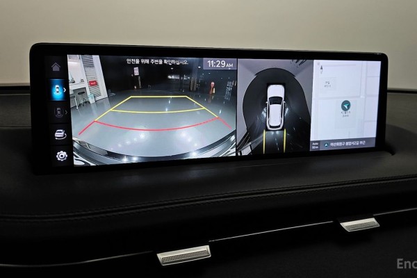 2021 Genesis GV70 с пробегом 53 940 км