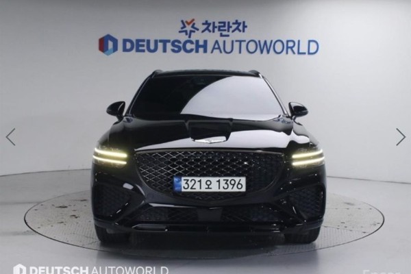 2021 Genesis GV70 с пробегом 122 197 км