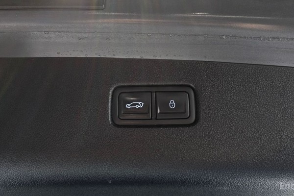 2021 Genesis GV70 с пробегом 80 674 км