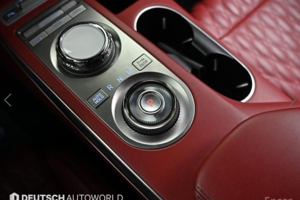 2021 Genesis GV70 с пробегом 122 197 км