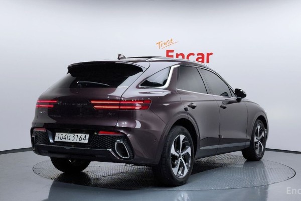 2021 Genesis GV70 с пробегом 66 284 км