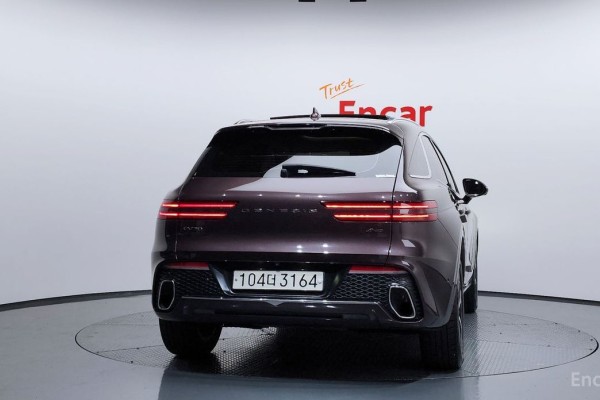 2021 Genesis GV70 с пробегом 66 284 км