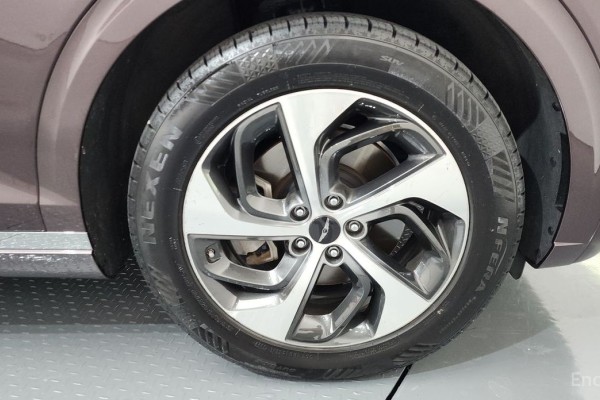 2021 Genesis GV70 с пробегом 66 284 км