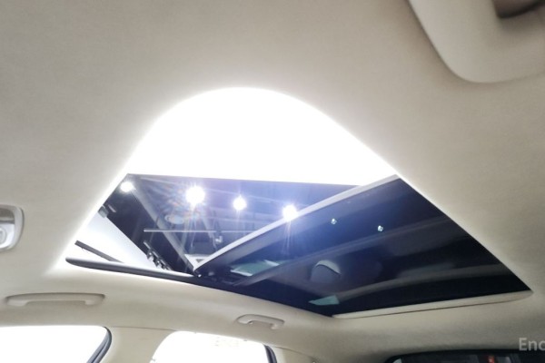 2021 Genesis GV70 с пробегом 66 284 км