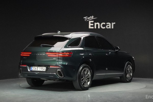 2021 Genesis GV70 с пробегом 80 815 км