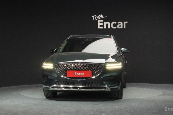 2021 Genesis GV70 с пробегом 80 815 км