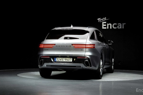 2022 Genesis GV70 с пробегом 50 123 км