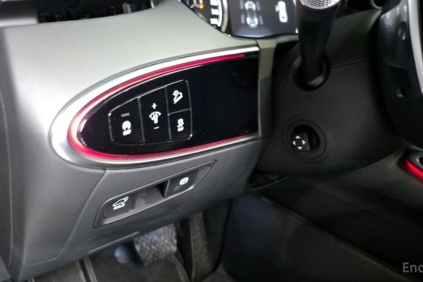 2022 Genesis GV70 с пробегом 50 123 км