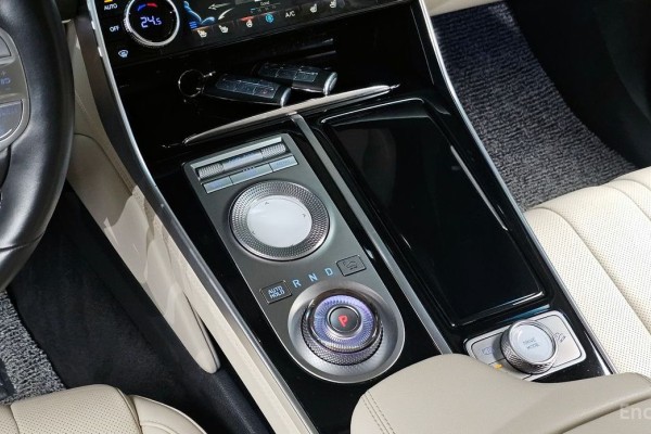 2021 Genesis GV80 с пробегом 75 416 км