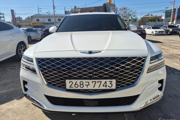 2021 Genesis GV80 с пробегом 87 812 км