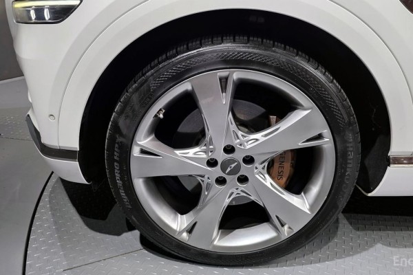 2022 Genesis GV80 с пробегом 69 866 км