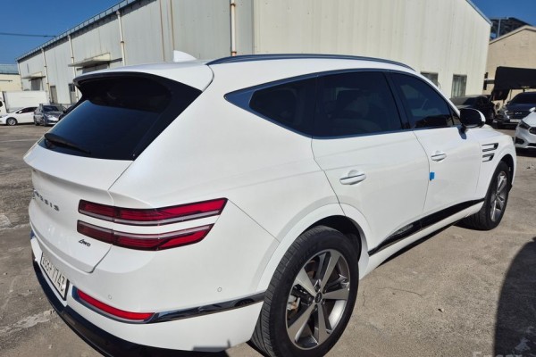 2021 Genesis GV80 с пробегом 87 812 км
