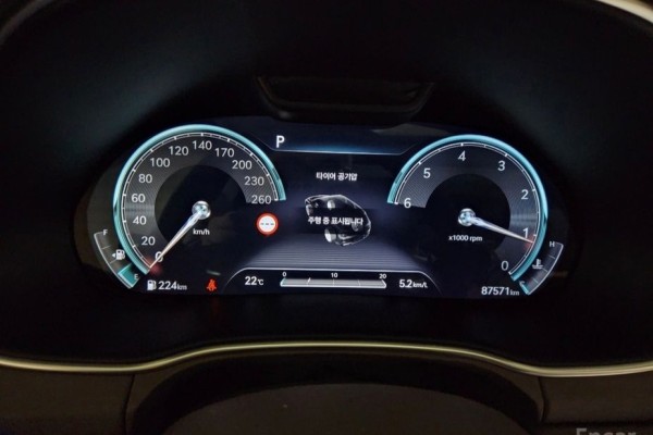 2021 Genesis GV80 с пробегом 87 812 км