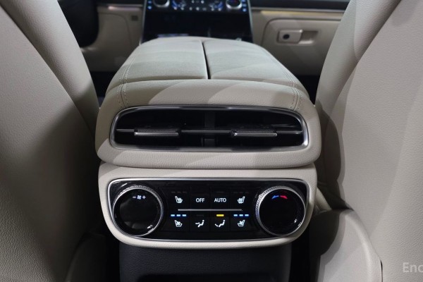 2022 Genesis GV80 с пробегом 70 737 км