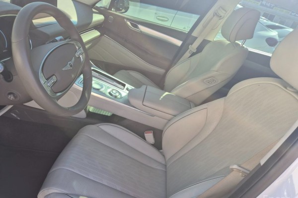 2021 Genesis GV80 с пробегом 87 812 км