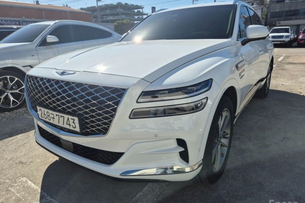 2021 Genesis GV80 с пробегом 87 812 км