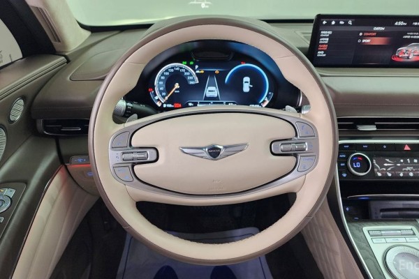 2021 Genesis GV80 с пробегом 129 400 км
